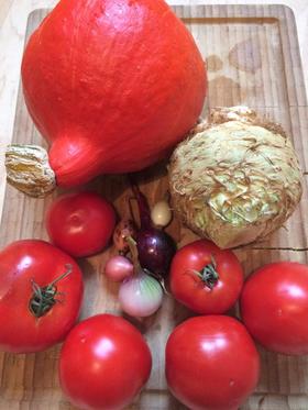 September: Saisonales und regionales Gemüse, Obst, Wildobst und Nüsse #ZeroWaste #Saison #urbanGardening (c) www.einfachzerowasteleben.de