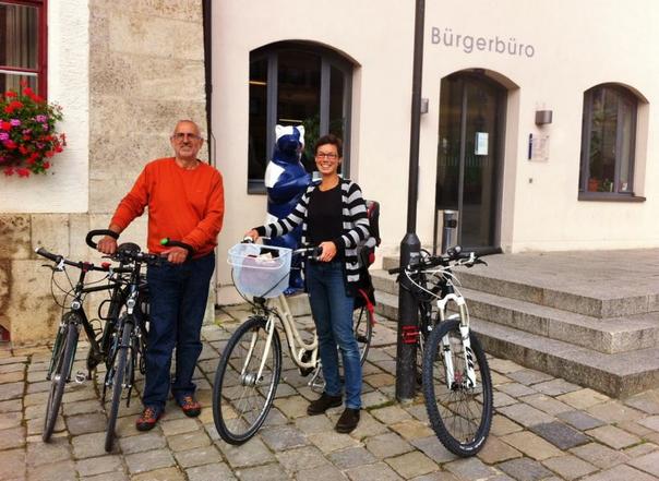 Johann Englmüller und Dr. Manuela P. Gaßner beim #Stadtradeln in #Freising © www.einfachzerowasteleben.de